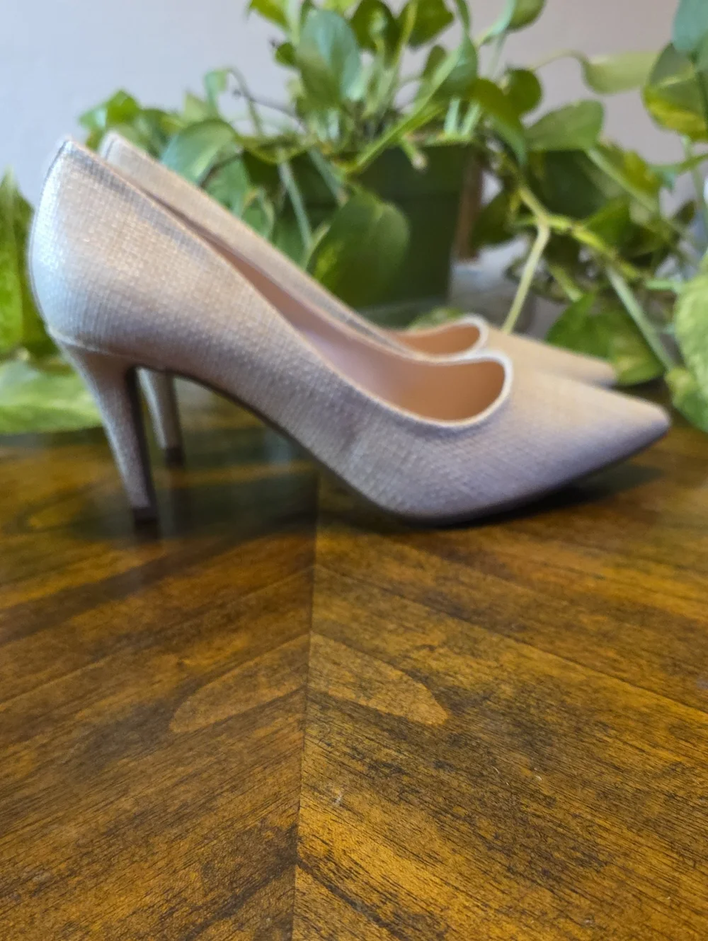 Jones New York Bevery Cream Pointed-Toe Pumps